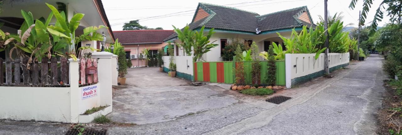 Studio With Aircon N Kitchen Pantai Bang Tao Bagian luar foto