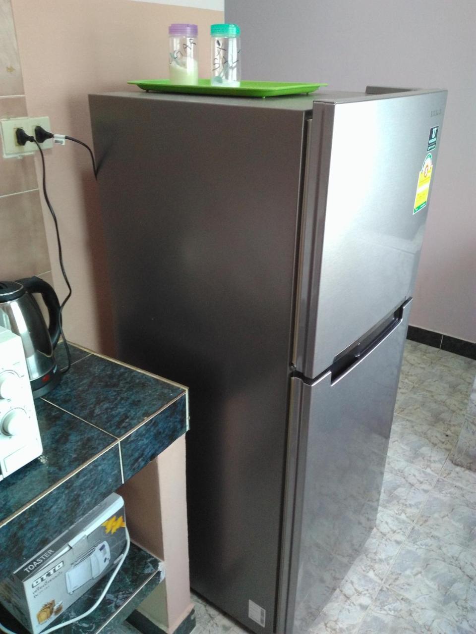 Studio With Aircon N Kitchen Pantai Bang Tao Bagian luar foto