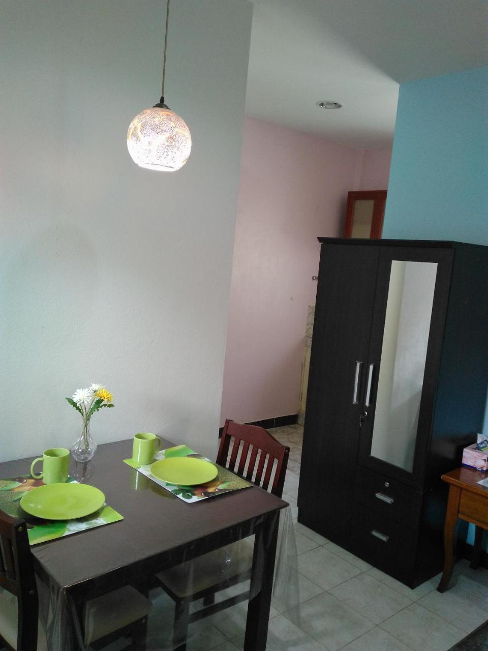 Studio With Aircon N Kitchen Pantai Bang Tao Bagian luar foto