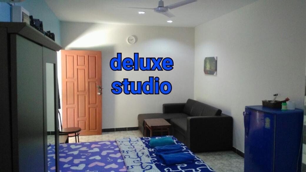 Studio With Aircon N Kitchen Pantai Bang Tao Bagian luar foto