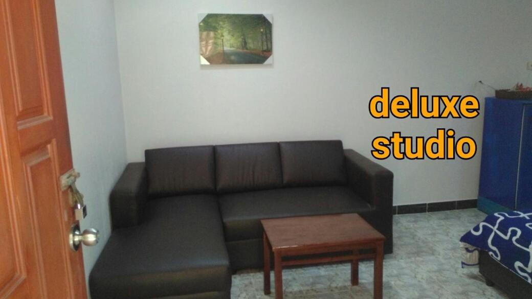 Studio With Aircon N Kitchen Pantai Bang Tao Bagian luar foto